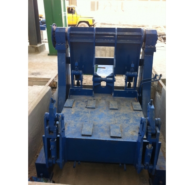 自動(dòng)液壓翻箱機(jī)